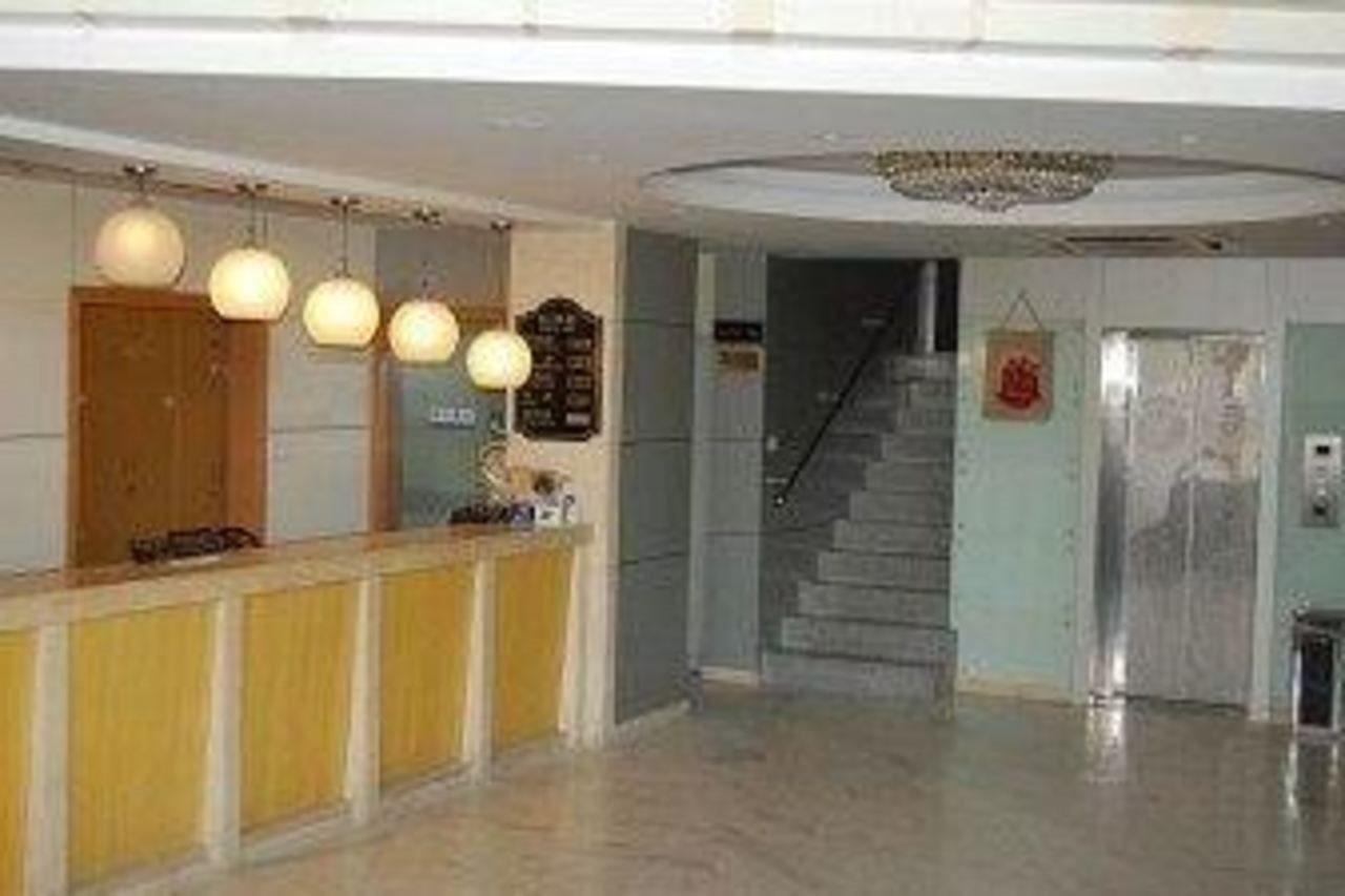 Lakeside Holiday Inn Sanghaj Kültér fotó