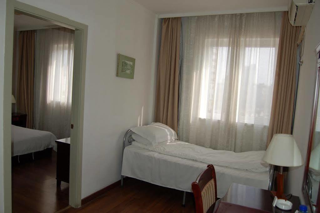 Lakeside Holiday Inn Sanghaj Kültér fotó